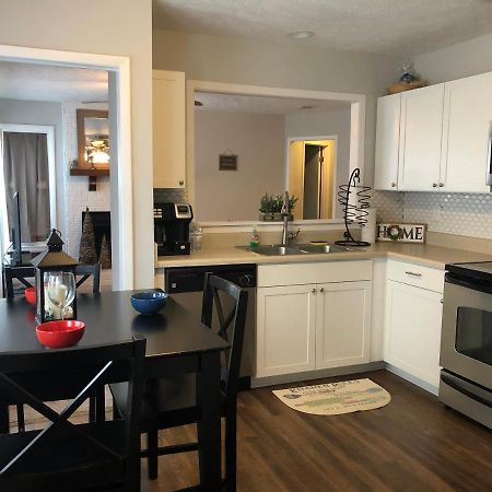 Cozy Cottage Feel, 5 Mins From Ft. Bragg Fayetteville Bagian luar foto