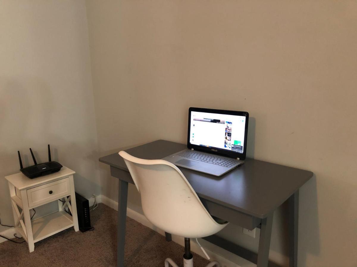 Cozy Cottage Feel, 5 Mins From Ft. Bragg Fayetteville Bagian luar foto
