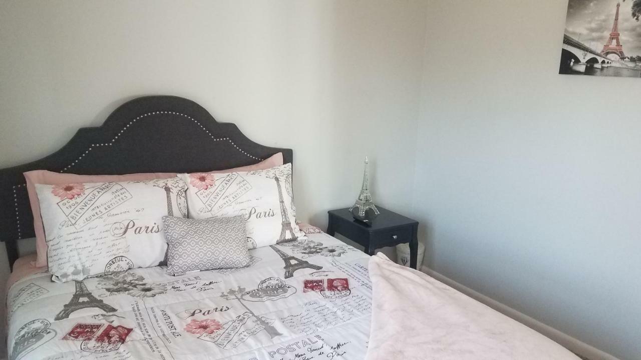 Cozy Cottage Feel, 5 Mins From Ft. Bragg Fayetteville Bagian luar foto