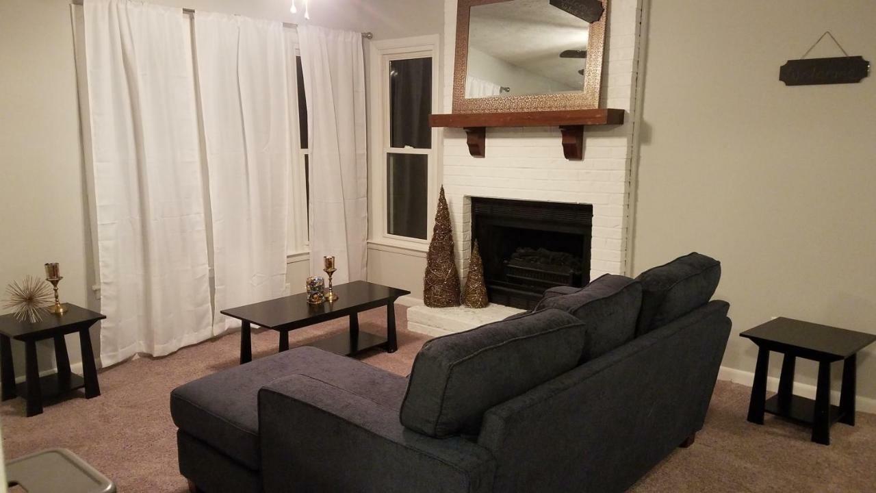 Cozy Cottage Feel, 5 Mins From Ft. Bragg Fayetteville Bagian luar foto